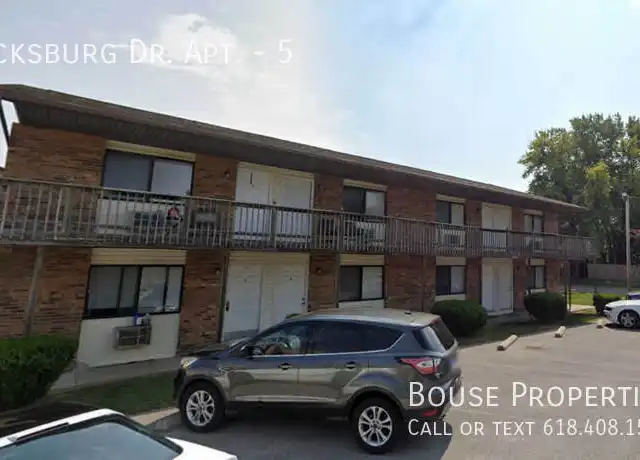 Property at 635 Vicksburg Dr Unit 5, Belleville, IL, 62221, 1 bed, 1 bath, [object Object]