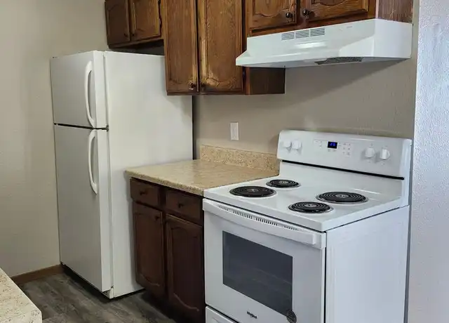 Property at 1720 5th Ave NE, East Grand Forks, MN, 56721, 2 beds, 1 bath, [object Object]