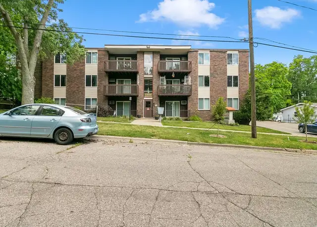Photo of 511 Sprague Ave, Kalamazoo, MI 49006