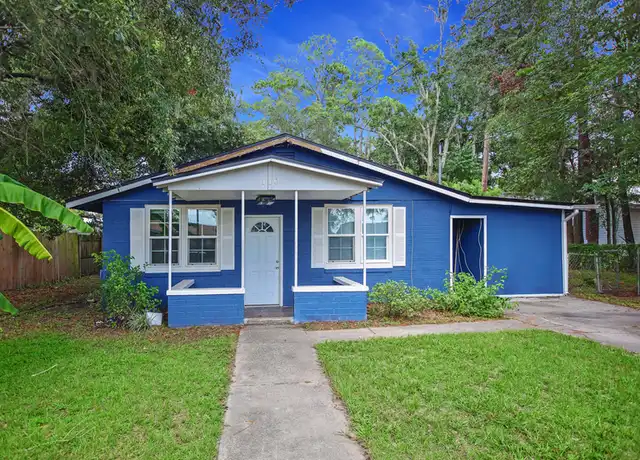 Property at 110 Citizen St, Green Cove Springs, FL, 32043, 3 beds, 2 baths, [object Object]