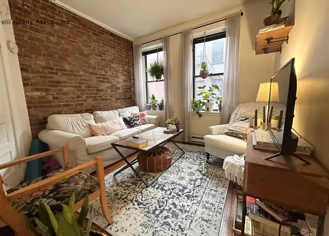 Property at 22 Henchman St Unit 2F, Boston, MA, 02109, 1 bed, 1 bath, [object Object]