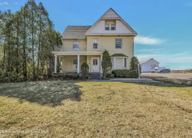 Property at 1255 Lakeland Dr Fl 2, Scott, PA, 18433, 3 beds, 1 bath, [object Object]