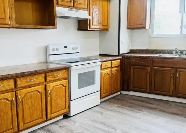 Property at 131 Scott St, Wilkes-Barre Township, PA, 18702, 2 beds, 1 bath, [object Object]