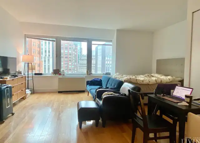 Property at 200 Water St Unit 2001, New York, NY, 10038, 0 beds, 1 bath, [object Object]