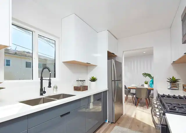 Property at 1838 20th St, Santa Monica, CA, 90404, 2 beds, 1 bath, [object Object]