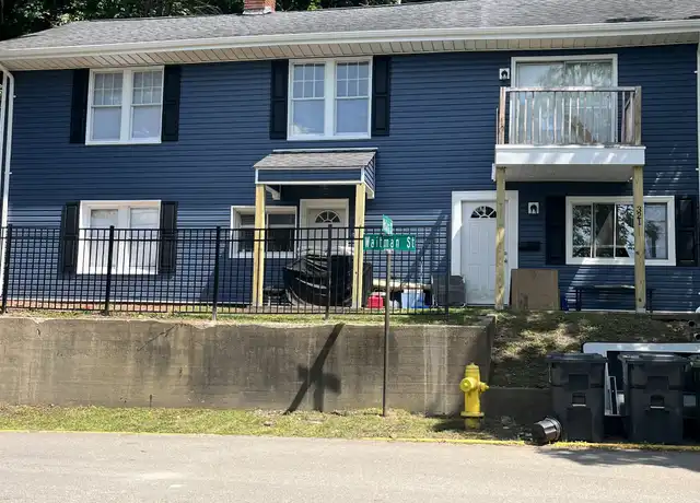 Property at 321 Waitman St Unit B 1, Morgantown, WV, 26501, 2 beds, 2 baths, [object Object]