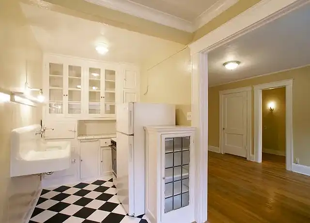 Property at Cascadia Apartments - 1621 17th Ave, Seattle, WA, 98122, 0 beds, 1 bath, [object Object]