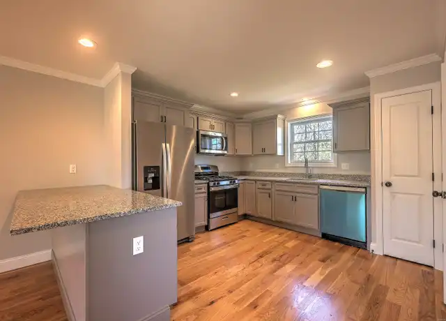Property at 694 New Haven Ave Unit B, Milford, CT, 06460, 2 beds, 1.5 baths, [object Object]