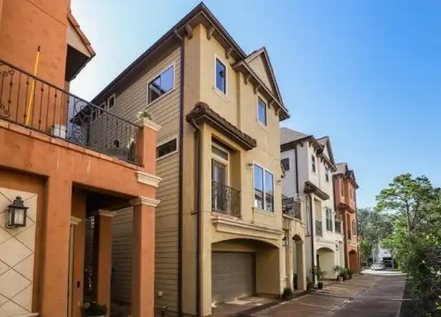 Property at 936 W 22nd St Unit C, Houston, TX, 77008, 3 beds, 3.5 baths, [object Object]