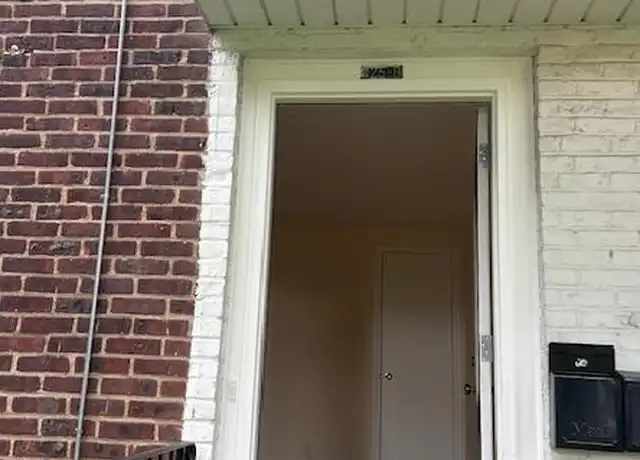 Property at 425 Ridge Rd, North Arlington, NJ, 07031, 2 beds, 1 bath, [object Object]