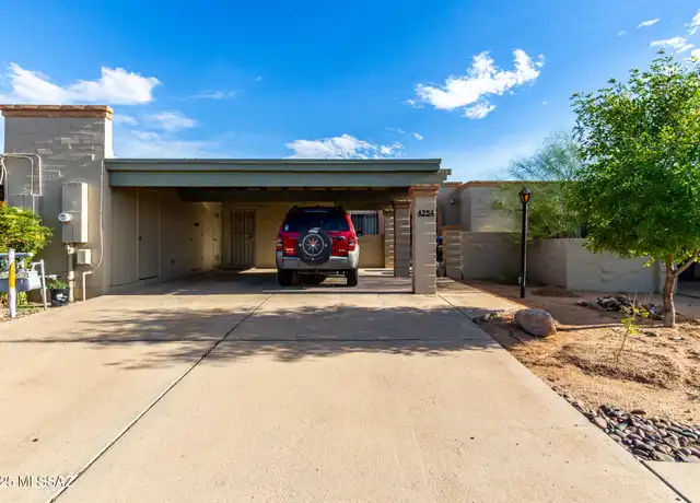 Property at 4254 E La Cienega Dr, Tucson, AZ, 85712, 3 beds, 2 baths, [object Object]