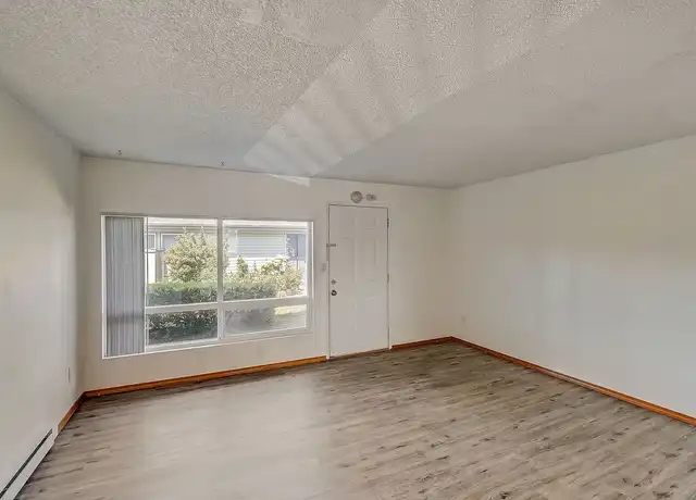 Property at Brentwood Apartments - 10012 4th Ave W, Everett, WA, 98204, 1 bed, 1 bath, [object Object]