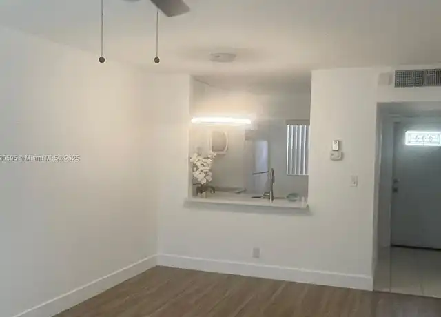 Property at 5111 W Oakland Park Blvd Unit J108, Lauderdale Lakes, FL, 33313, 1 bed, 1 bath, [object Object]