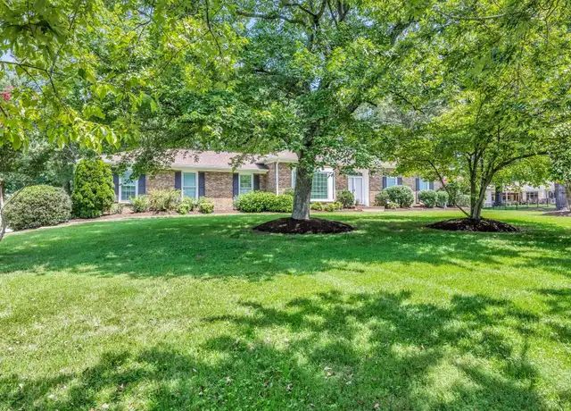 Property at 8112 Dozier Pl, Brentwood, TN, 37027, 4 beds, 2 baths, [object Object]