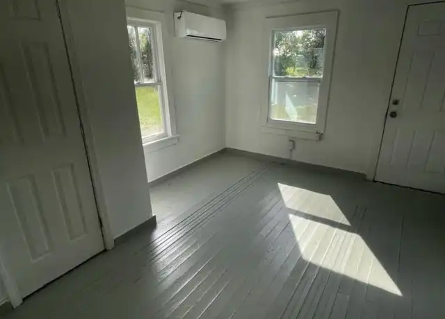 Property at 309 College Ave, Panama City, FL, 32401, 1 bed, 1 bath, [object Object]