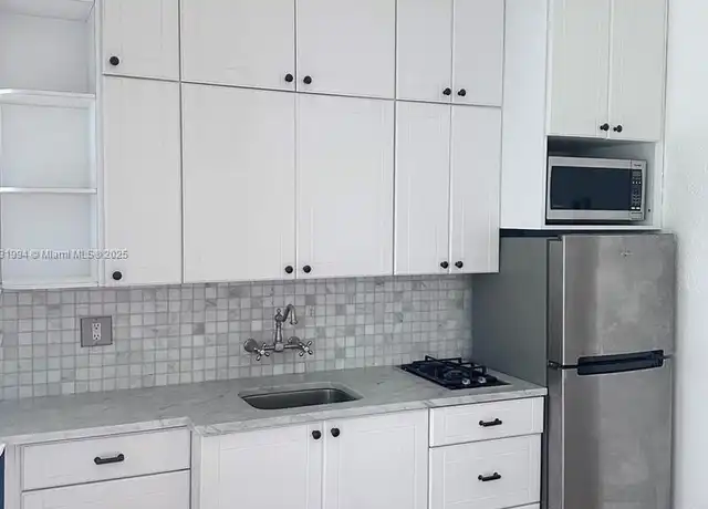 Property at 1560 Jefferson Ave #4, Miami Beach, FL, 33139, 1 bed, 1 bath, [object Object]