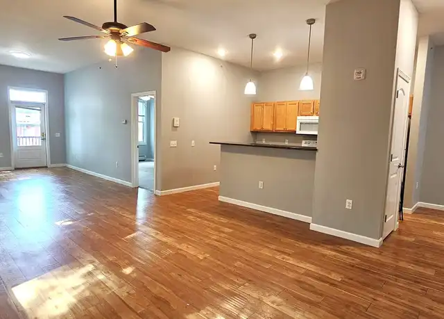Property at 50 Barrett St, Burlington, VT, 05401, 2 beds, 1 bath, [object Object]