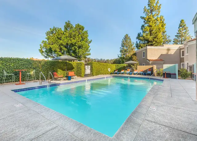 Photo of 1750 1st St, Simi Valley, CA 93065
