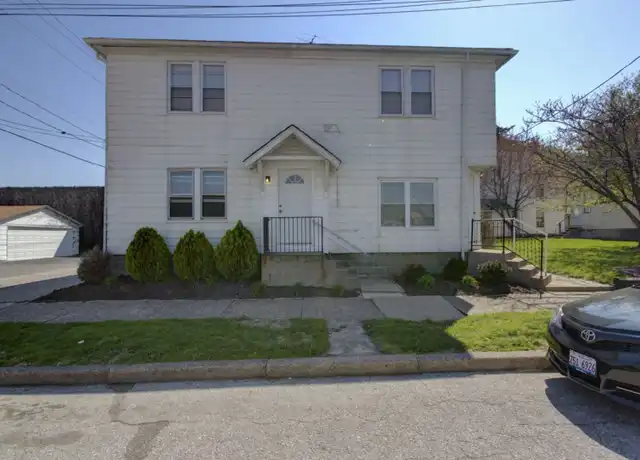 Property at 416 24th St Apt 1, Moline, IL, 61265, 1 bed, 1 bath, [object Object]