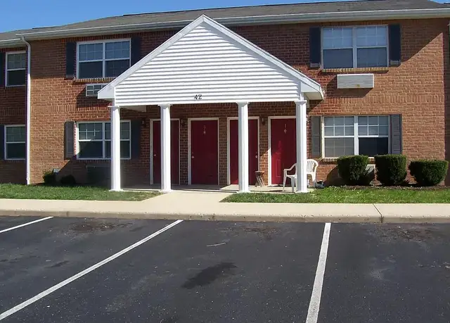 Photo of 11 Advantage Dr, Martinsburg, WV 25404