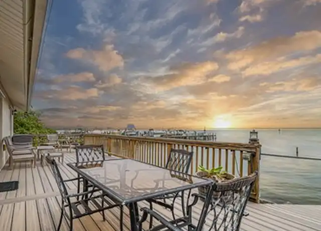 Property at 1716 Indian River Dr, Sebastian, FL, 32958, 3 beds, 2 baths, [object Object]