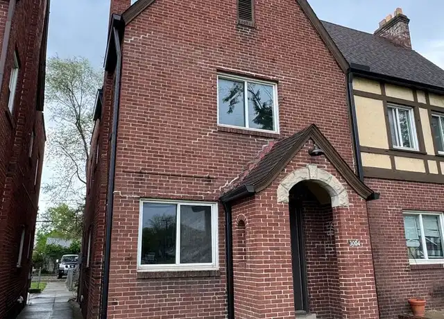 Property at 3002-3004 Cleveland Ave Unit 3004, Columbus, OH, 43224, 2 beds, 1 bath, [object Object]