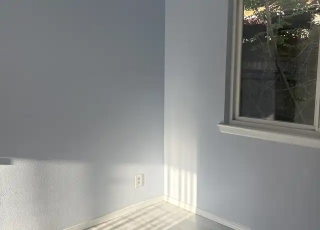 Property at 3921 Headingly Ave NE Unit D, Albuquerque, NM, 87110, 2 beds, 1 bath, [object Object]