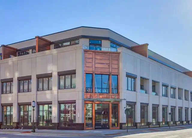 Property at 400 S Old Woodward Ave Unit 312, Birmingham, MI, 48009, 1 bed, 1 bath, [object Object]