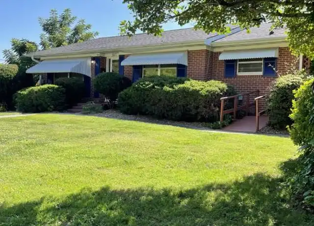 Property at 167 Pisgah Dr, Brevard, NC, 28712, 3 beds, 1 bath, [object Object]