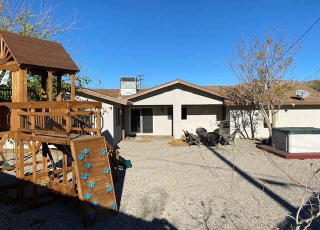Photo of 7767 Acoma Trl, Yucca Valley, CA 92284