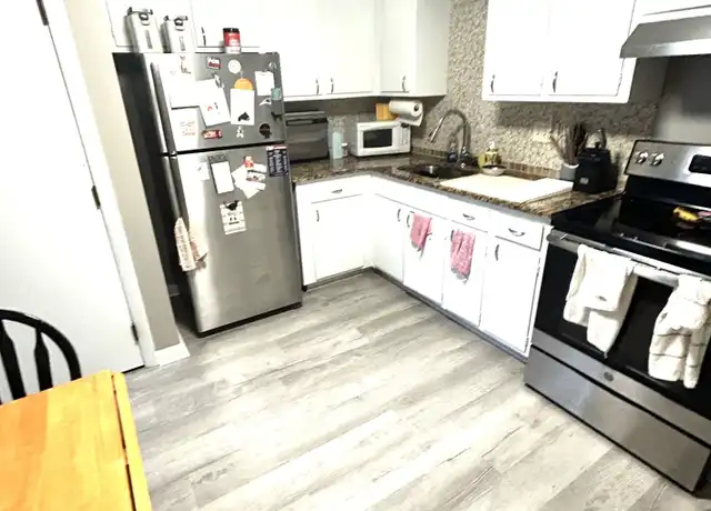 Property at 30 Marlboro St Unit 2E, Quincy, MA, 02170, 2 beds, 1 bath, [object Object]