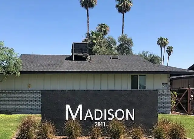Property at 3011 N 38th St Unit 02, Phoenix, AZ, 85018, 1 bed, 1 bath, [object Object]