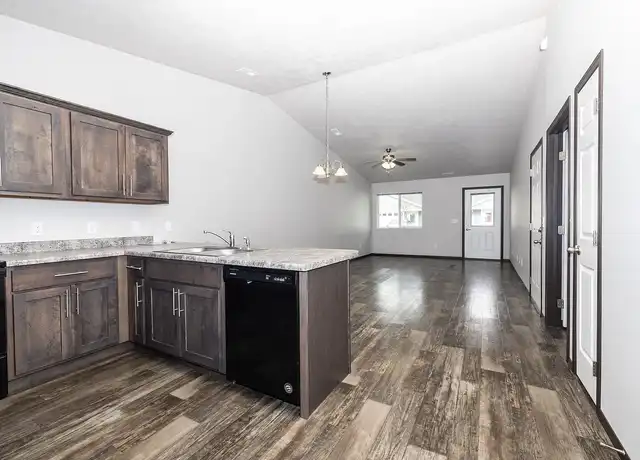 Property at Foxtail Creek Townhomes - 6017 S Kerry Ave, Sioux Falls, SD, 57106, 2 beds, 2 baths, [object Object]