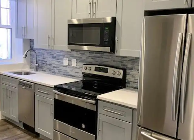 Property at 3115 Mount Pleasant St NW Unit 206, Washington, DC, 20010, 2 beds, 1 bath, [object Object]