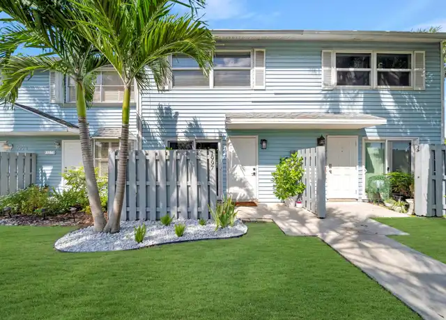 Property at 1997 NE 15th Ave, Fort Lauderdale, FL, 33305, 2 beds, 2.5 baths, [object Object]