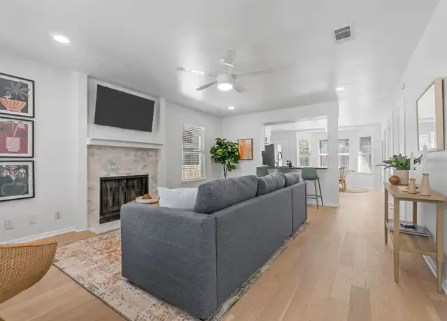 Property at 2101 Kirksey Dr Unit A, Austin, TX, 78741, 2 beds, 2.5 baths, [object Object]