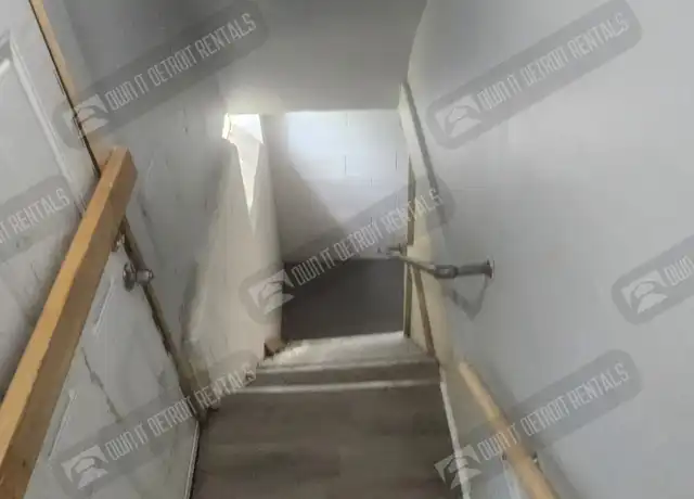 Property at 20055 Irvington St, Highland Park, MI, 48203, 2 beds, 1 bath, [object Object]