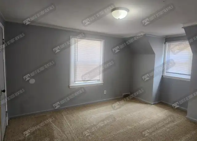 Property at 20055 Irvington St, Highland Park, MI, 48203, 2 beds, 1 bath, [object Object]