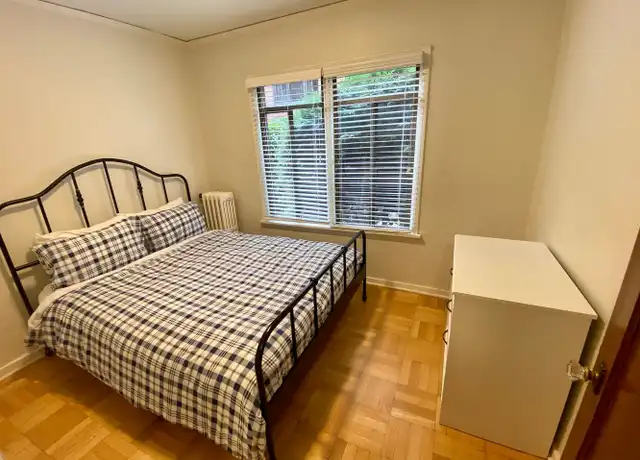 Property at 105 Mercer St Unit 114fr, Seattle, WA, 98109, 1 bed, 1 bath, [object Object]