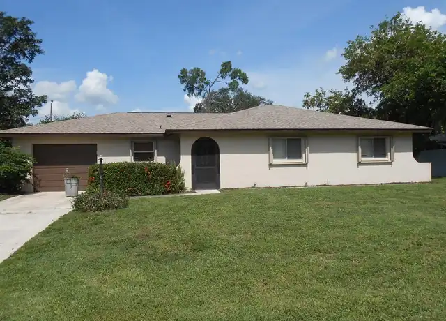Property at 524 Glendale Ave, Lehigh Acres, FL, 33936, 3 beds, 2 baths, [object Object]