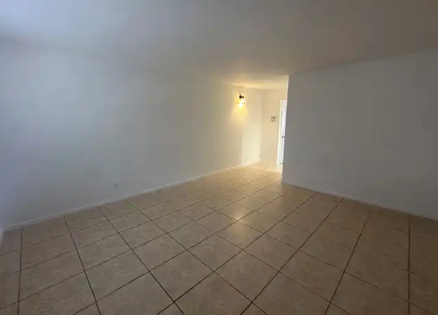 Property at 515 S Sequoia Dr Unit 203, West Palm Beach, FL, 33409, 1 bed, 1 bath, [object Object]
