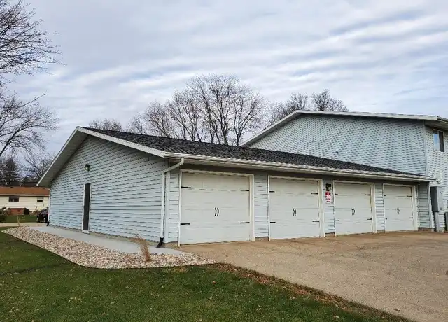 Property at 309 Jefferson St Unit 202, Beaver Dam, WI, 53916, 2 beds, 1 bath, [object Object]