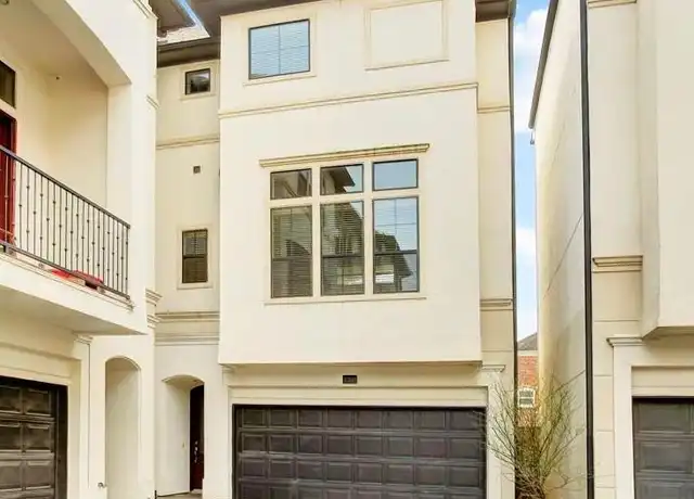Property at 3205 Center St, Houston, TX, 77007, 3 beds, 3.5 baths, [object Object]
