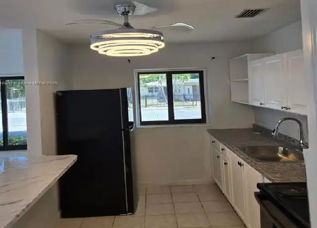 Property at 1305 NE 146th St, Miami, FL, 33161, 2 beds, 1 bath, [object Object]
