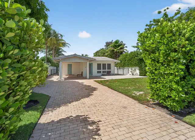 Property at 101 NE 11th St, Delray Beach, FL, 33444, 2 beds, 2 baths, [object Object]