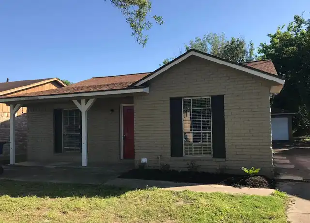 Property at 1805 N Avenue N, Freeport, TX, 77541, 3 beds, 2 baths, [object Object]