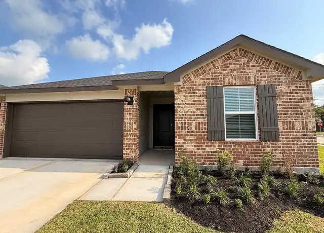 Property at 326 Amy St, Angleton, TX, 77515, 4 beds, 2 baths, [object Object]