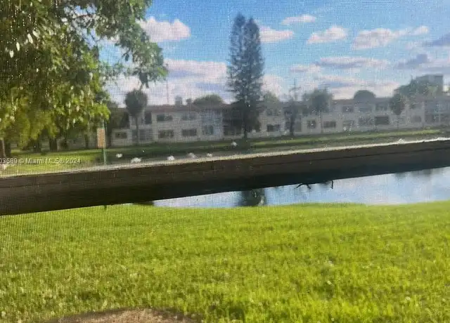 Property at 2940 NE 203rd St Unit C109, Miami, FL, 33180, 1 bed, 1.5 baths, [object Object]