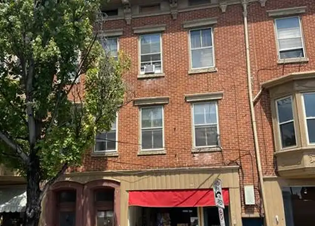Property at 53 N Beaver St Unit 2ND, York, PA, 17401, 1 bed, 1 bath, [object Object]