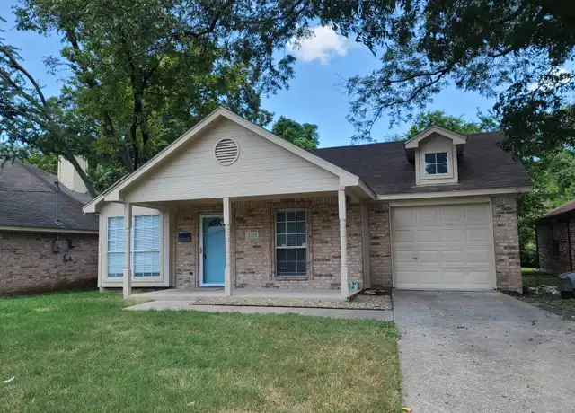 Property at 2323 Macon St, Dallas, TX, 75215, 3 beds, 2 baths, [object Object]